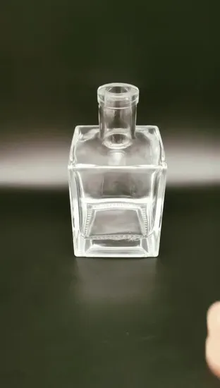 Luxury 500ml Big Volume Empty Square Reed Diffuser Glass Bottle for Fragrance Liquor Wine Whisky 