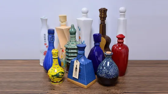 Custom 700ml 750ml Glass Vodka Bottle Whisky Brandy Tequila Glass Bottle Gin Liquor Spirits Glass Bottle 